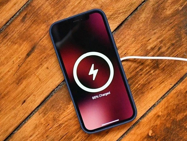 含山苹果手机维修分享iPhone 12可以随便充电吗 